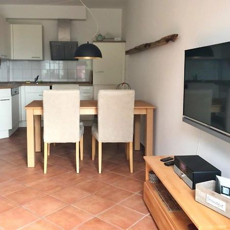 Lieblingsplatz Im Reethus Apartamento Putbus Exterior foto
