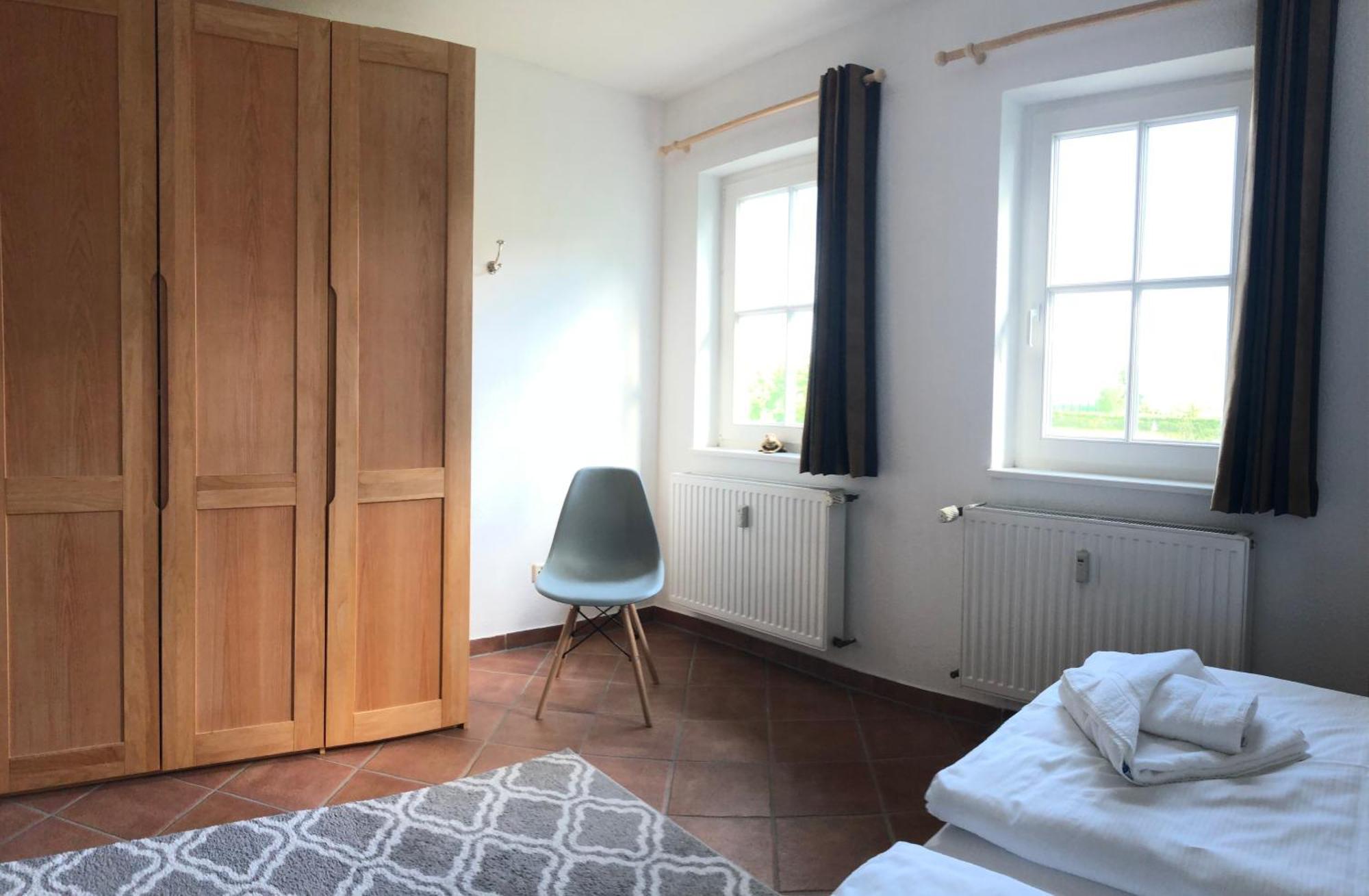 Lieblingsplatz Im Reethus Apartamento Putbus Exterior foto
